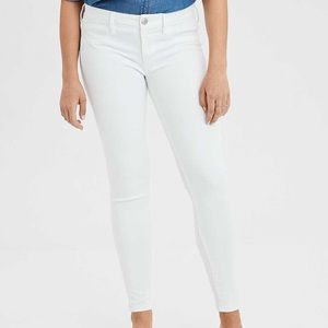 American Eagle White Skinny Jeans
